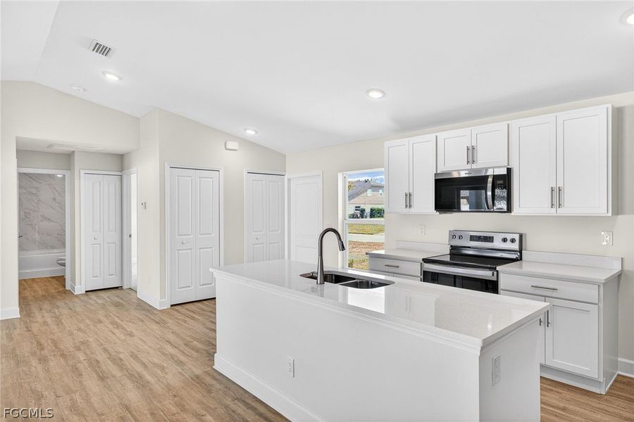Furnished interior view inside a new home in Cape Coral, Cape Coral (Image 8).