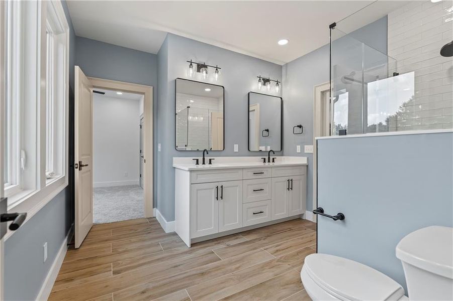 Furnished interior view inside a new home in , Lilburn (Image 43).