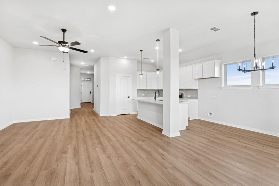 Spacious, unfurnished interior of a new home in Meridiana 45' Homesites, Manvel (Image 17). Spacious, unfurnished interior of a new home in Meridiana 45' Homesites, Manvel (Image 17).