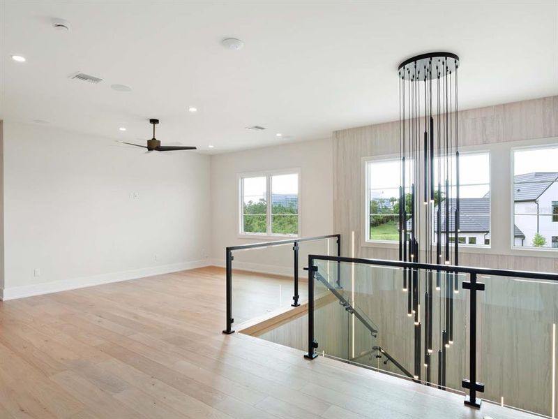 Spacious, unfurnished interior of a new home in , Orlando (Image 34).