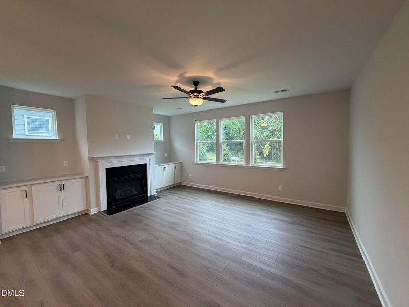 Spacious, unfurnished interior of a new home in Wendell Ridge, Wendell (Image 18). Spacious, unfurnished interior of a new home in Wendell Ridge, Wendell (Image 18).
