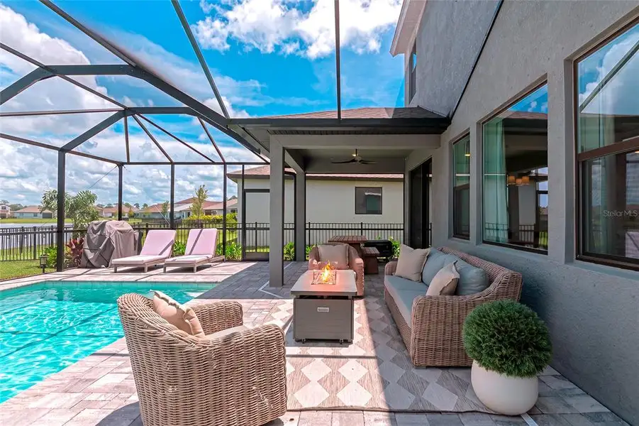 Exterior details and patio area of a home in , Parrish (Image 27).