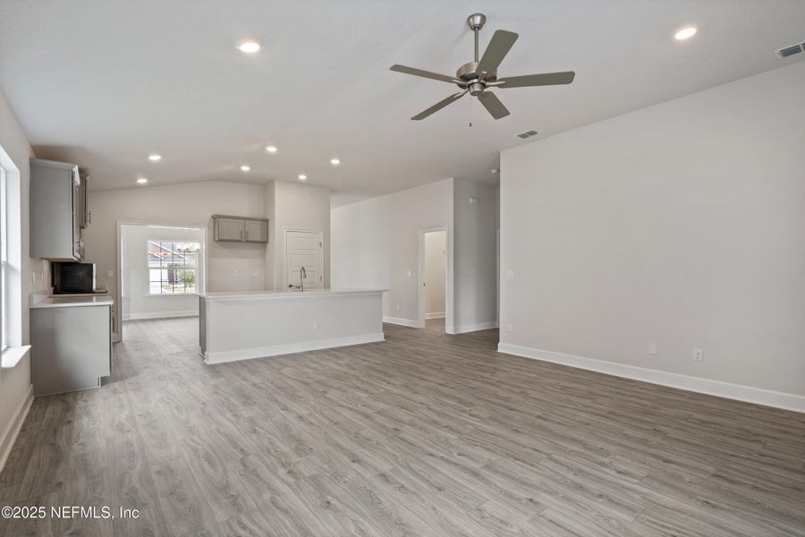 Spacious, unfurnished interior of a new home in , Green Cove Springs (Image 12). Spacious, unfurnished interior of a new home in , Green Cove Springs (Image 12).
