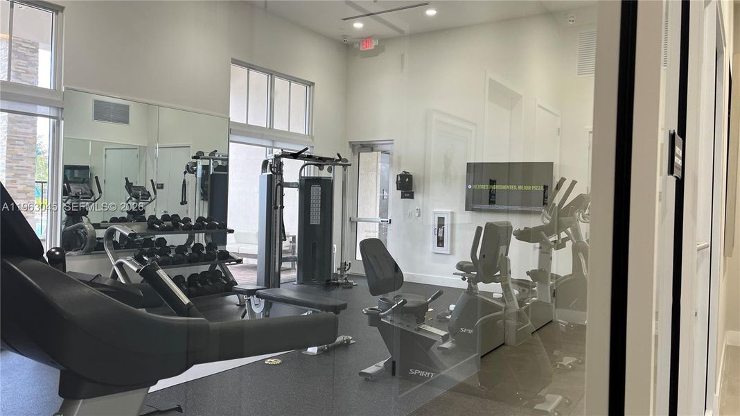 Community amenities in , Miami (Image 69). Community amenities in , Miami (Image 69).