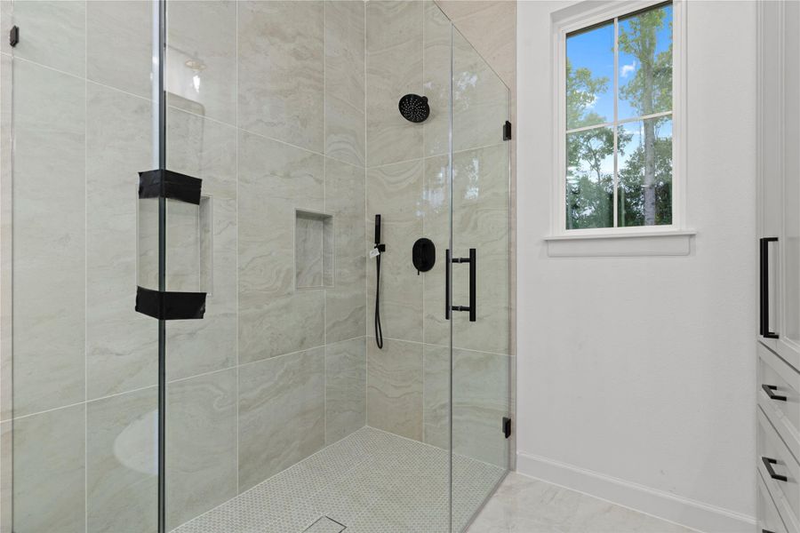 Image 37 of a home in .