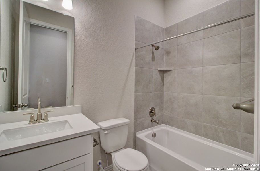 Furnished interior view inside a new home in Veranda, San Antonio (Image 7). Furnished interior view inside a new home in Veranda, San Antonio (Image 7).