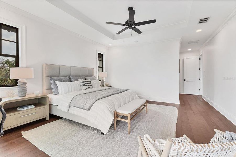 Furnished interior view inside a new home in , Boca Grande (Image 45).