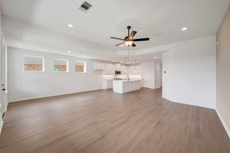 Spacious, unfurnished interior of a new home in The Grand Prairie - Retreat Collection, Hockley (Image 20). Spacious, unfurnished interior of a new home in The Grand Prairie - Retreat Collection, Hockley (Image 20).