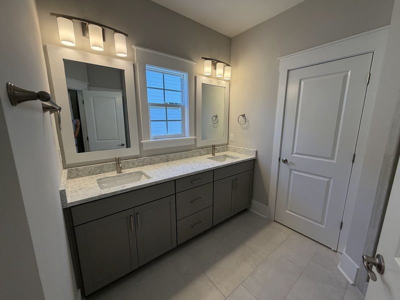 Furnished interior view inside a new home in Riverside Cove, Wilmington (Image 8).