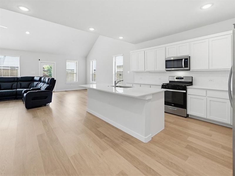 Furnished interior view inside a new home in Madero, Haslet (Image 11).