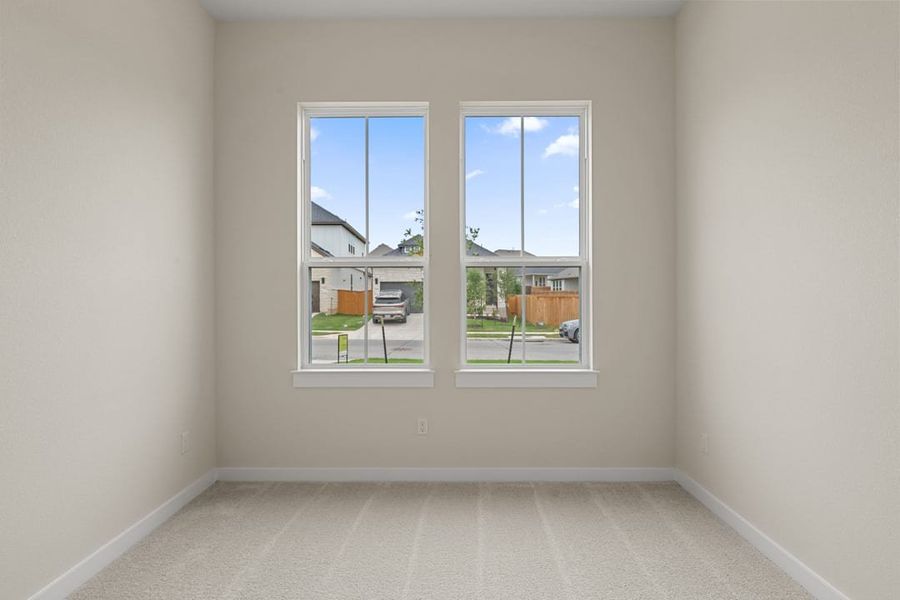 Spacious, unfurnished interior of a new home in Heritage, Dripping Springs (Image 38).