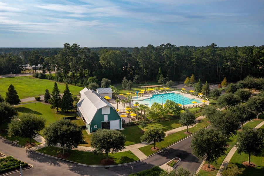 Community amenities in Carnes Crossroads, Summerville (Image 71).
