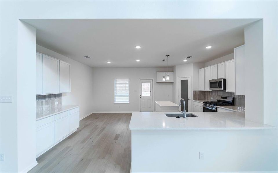 Image 19 of a home in Sagebrook. Image 19 of a home in Sagebrook.