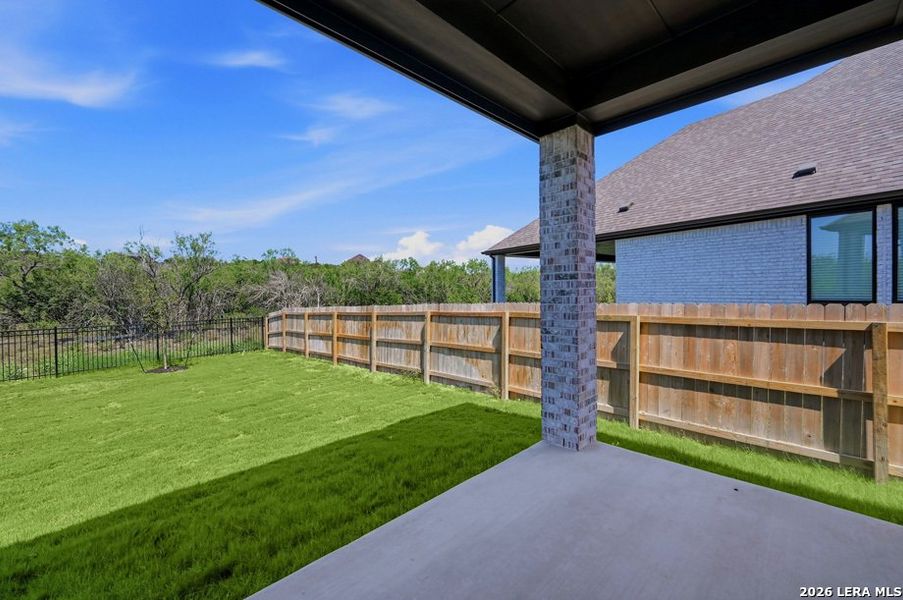 Exterior details and patio area of a home in Briggs Ranch, San Antonio (Image 23).