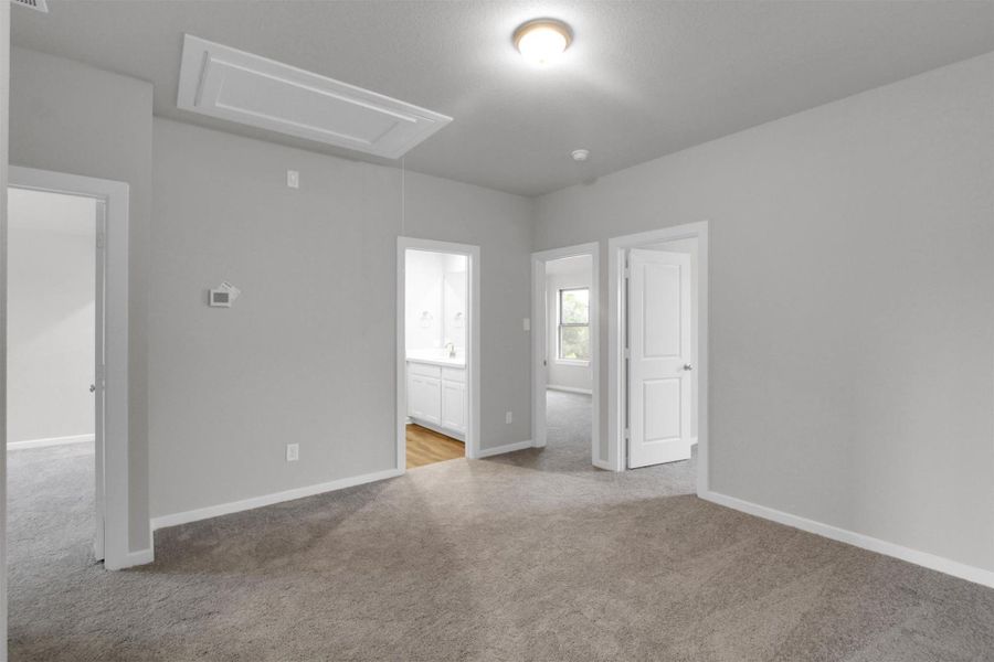 Spacious, unfurnished interior of a new home in River Ranch 55', Mont Belvieu (Image 21). Spacious, unfurnished interior of a new home in River Ranch 55', Mont Belvieu (Image 21).