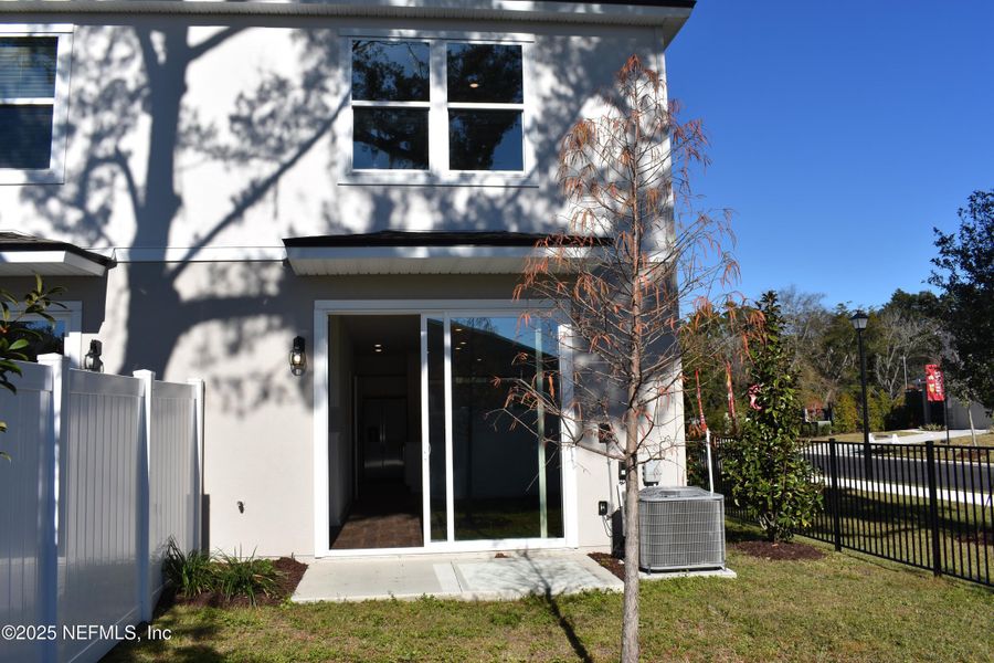 Exterior details and patio area of a home in Irongate Villas, Jacksonville (Image 29).