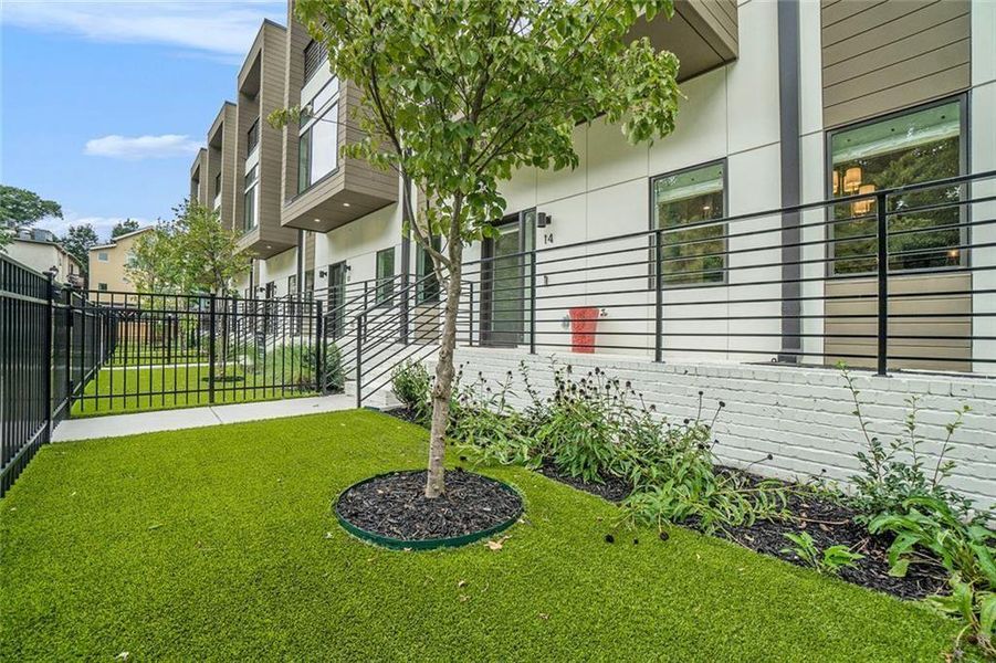 Exterior details and patio area of a home in , Atlanta (Image 25).
