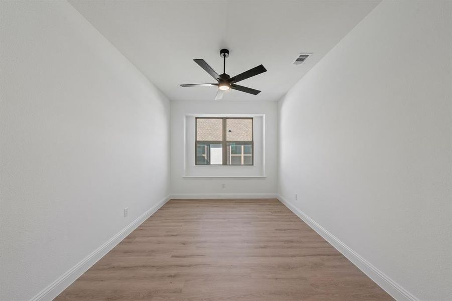 Spacious, unfurnished interior of a new home in , Venus (Image 14). Spacious, unfurnished interior of a new home in , Venus (Image 14).