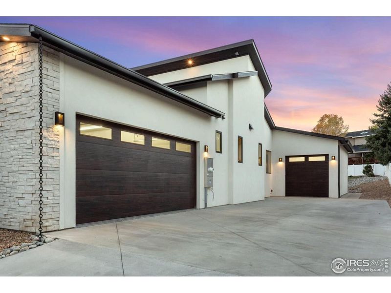 Exterior details and patio area of a home in , Timnath (Image 4).