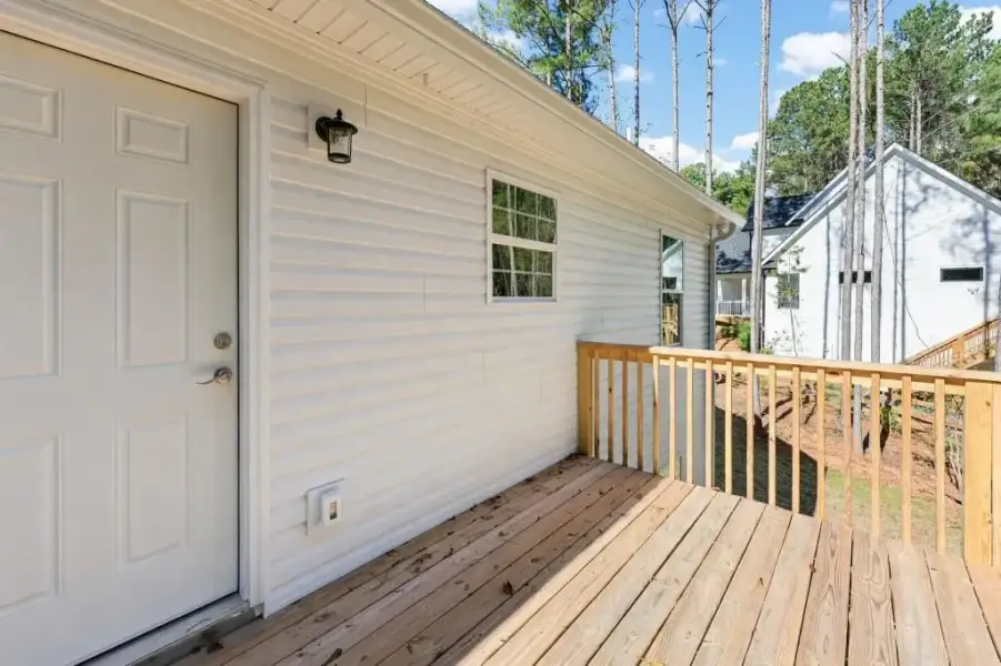 Exterior details and patio area of a home in , Lula (Image 26).