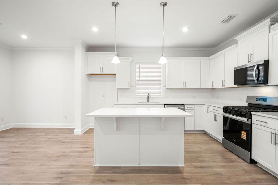 Furnished interior view inside a new home in Salem Bay, Beaufort (Image 8).