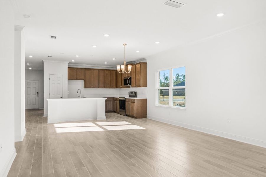Spacious, unfurnished interior of a new home in Lake Merial, Panama City (Image 18). Spacious, unfurnished interior of a new home in Lake Merial, Panama City (Image 18).