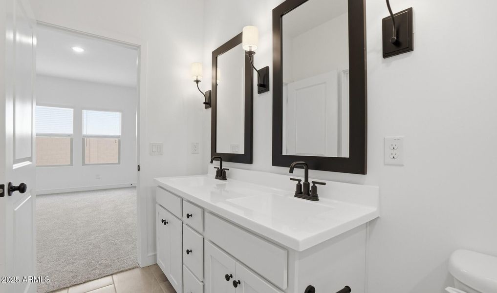 MR Lot #50 Primary Bath (3) (Large)