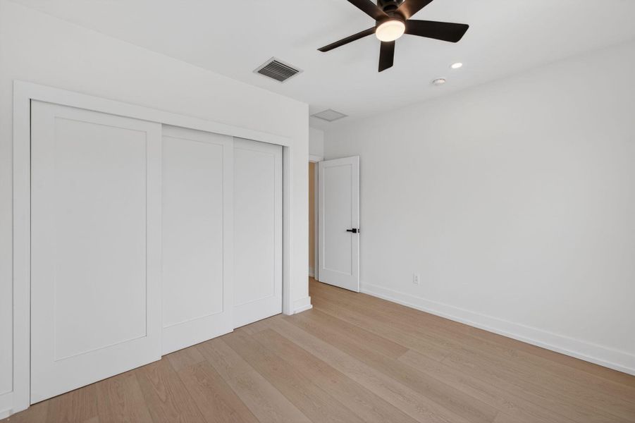 38-web-or-mls-b699A0469 38-web-or-mls-b699A0469