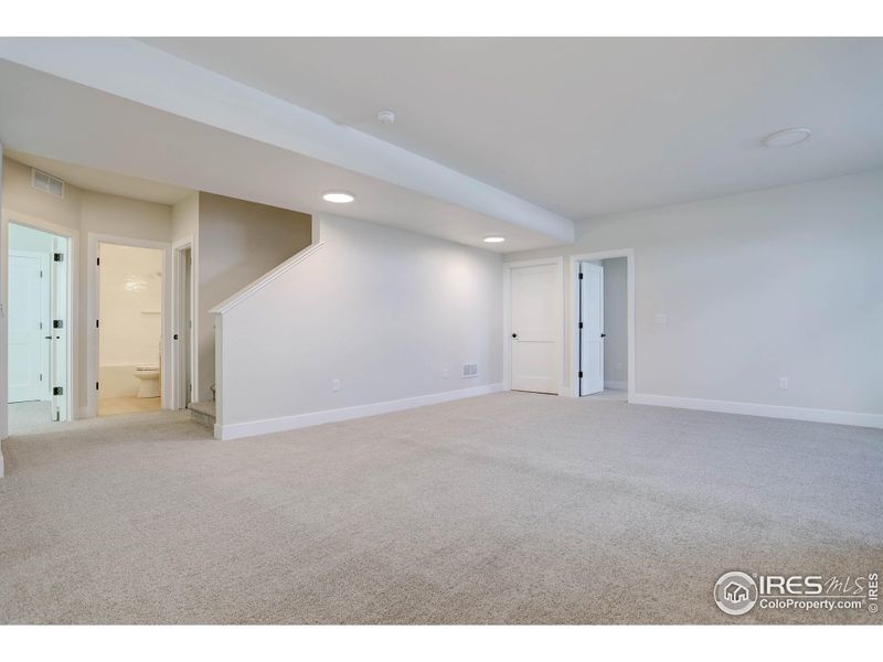 Spacious, unfurnished interior of a new home in , Louisville (Image 23).