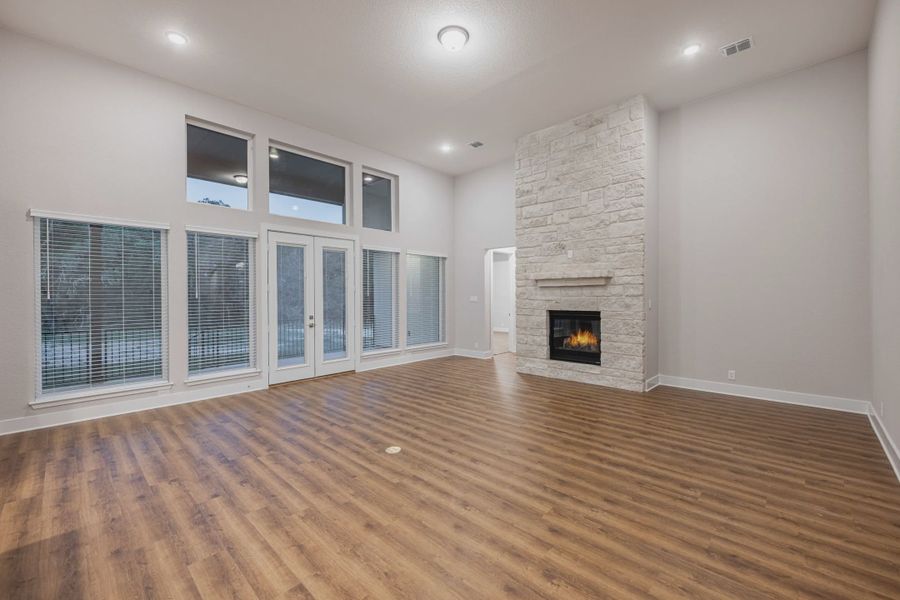 Representative unfurnished interior of a home built from the Kaylee by Chesmar Homes in Heimer Estates at Garden Ridge, Fulshear (Image 14).