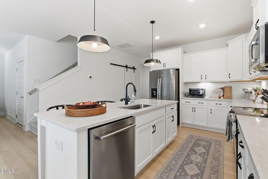 198 Retreat Drive-20