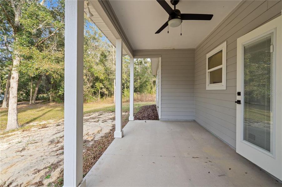 Exterior details and patio area of a home in , Bronson (Image 4).