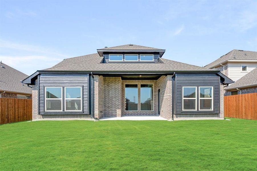 Exterior details and patio area of a home in Country Lakes Classic 60, Argyle (Image 4). Exterior details and patio area of a home in Country Lakes Classic 60, Argyle (Image 4).