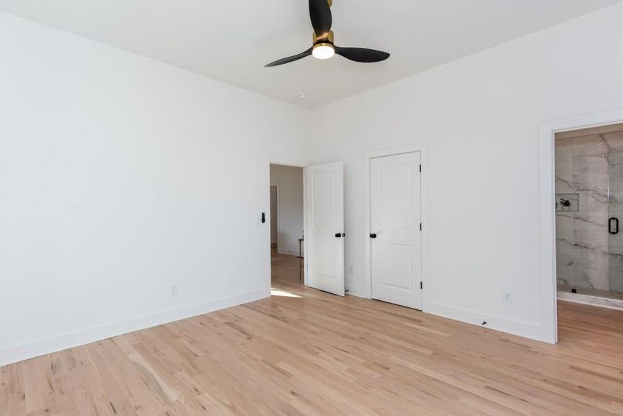 Spacious, unfurnished interior of a new home in , East Point (Image 45).
