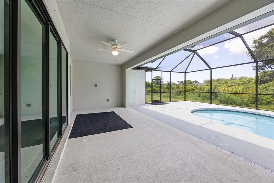 Exterior details and patio area of a home in , North Port (Image 4). Exterior details and patio area of a home in , North Port (Image 4).