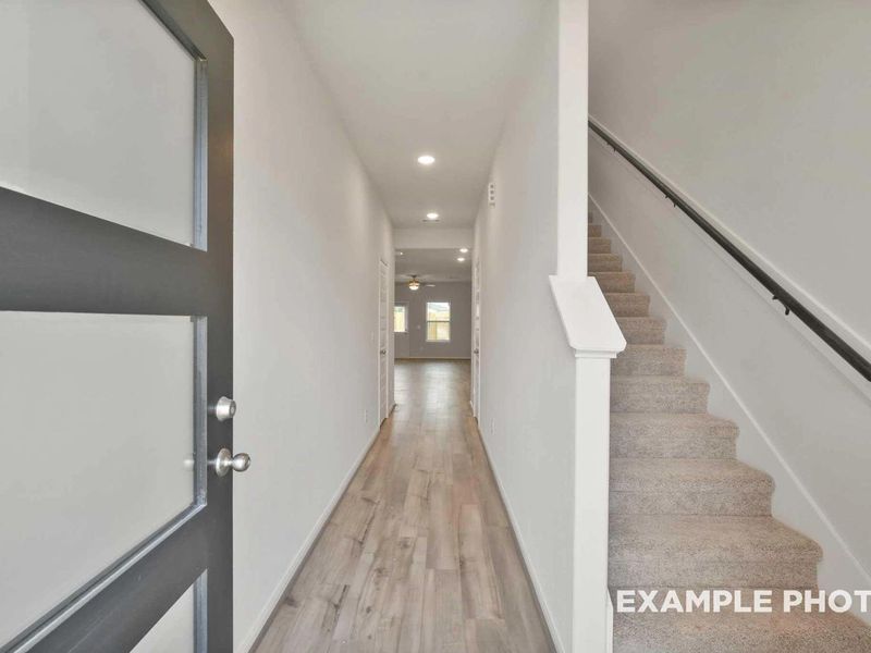 Spacious, unfurnished interior of a new home in Caney Creek Place, Conroe (Image 18).