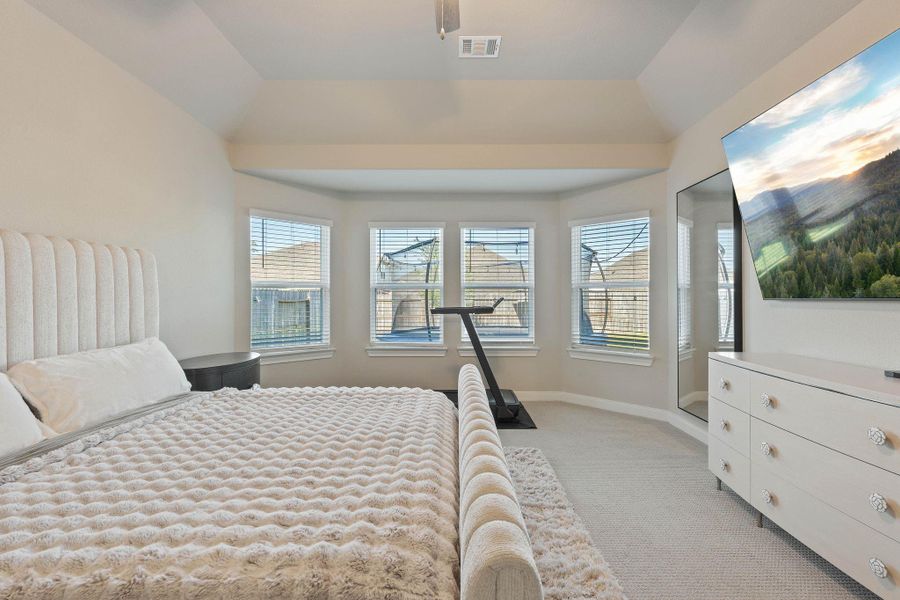 Furnished interior view inside a new home in Pine Lake Cove - Classic Series, Montgomery (Image 11). Furnished interior view inside a new home in Pine Lake Cove - Classic Series, Montgomery (Image 11).