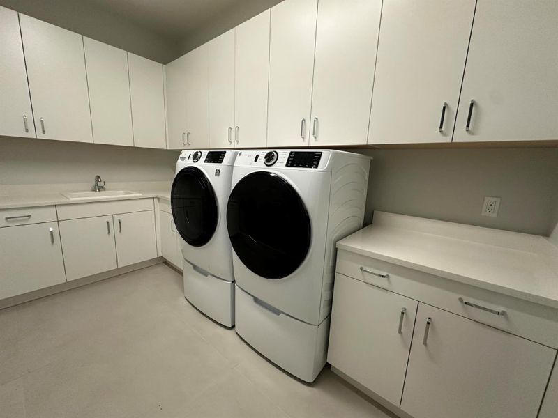 Image 32 of a home in Coral Isles at Avenir.