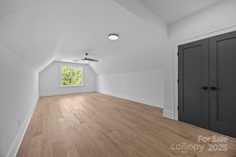 Spacious, unfurnished interior of a new home in , Charlotte (Image 19).