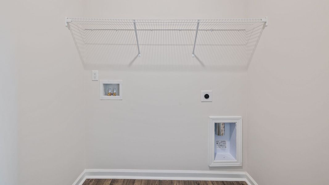 Spacious, unfurnished interior of a new home in Durbin Meadows Traditions, Fountain Inn (Image 30).