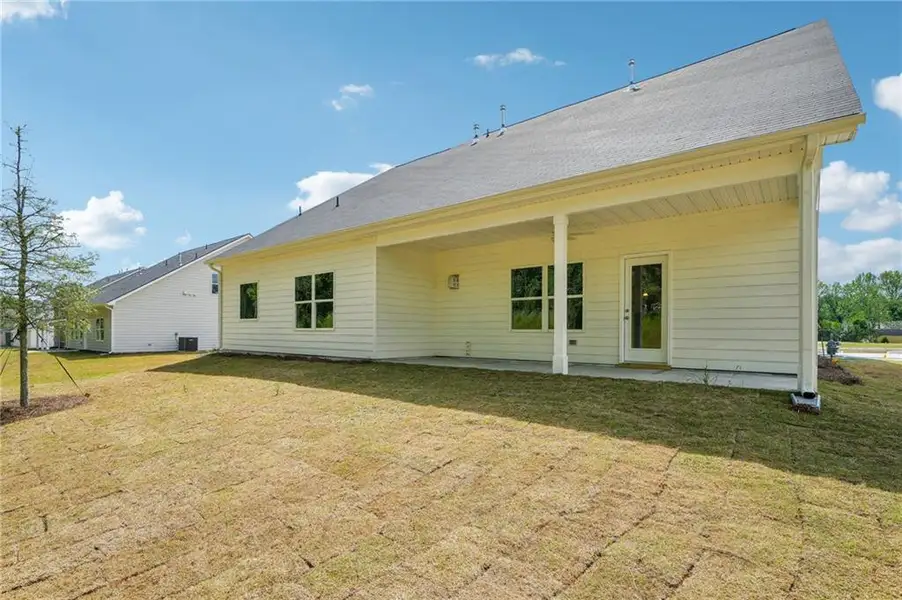 Exterior details and patio area of a home in Stephen's Landing, Loganville (Image 4).