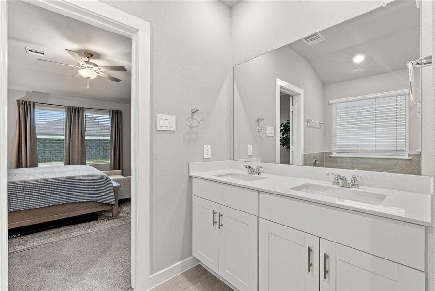 Furnished interior view inside a new home in , Texas City (Image 33). Furnished interior view inside a new home in , Texas City (Image 33).
