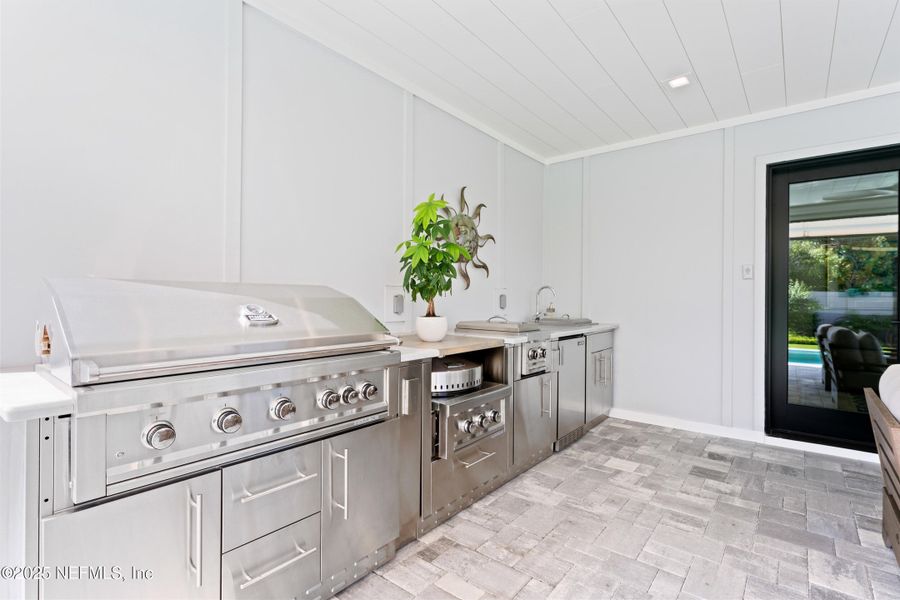 Furnished interior view inside a new home in , Ponte Vedra Beach (Image 11).