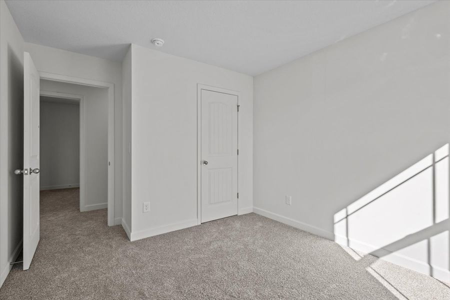 Representative unfurnished interior of a home built from the Roebuck by Enchanted Homes in Las Palomas Country Club Estates, La Vernia (Image 30).