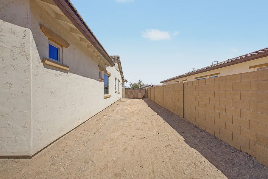 Exterior details and patio area of a home in Bellero Estates, Queen Creek (Image 30).