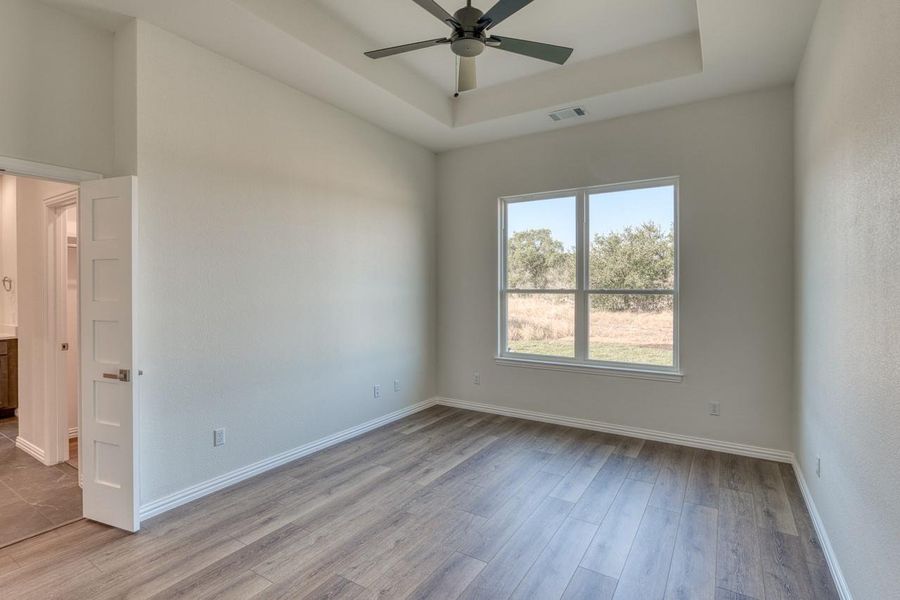 Spacious, unfurnished interior of a new home in , Horseshoe Bay (Image 15). Spacious, unfurnished interior of a new home in , Horseshoe Bay (Image 15).