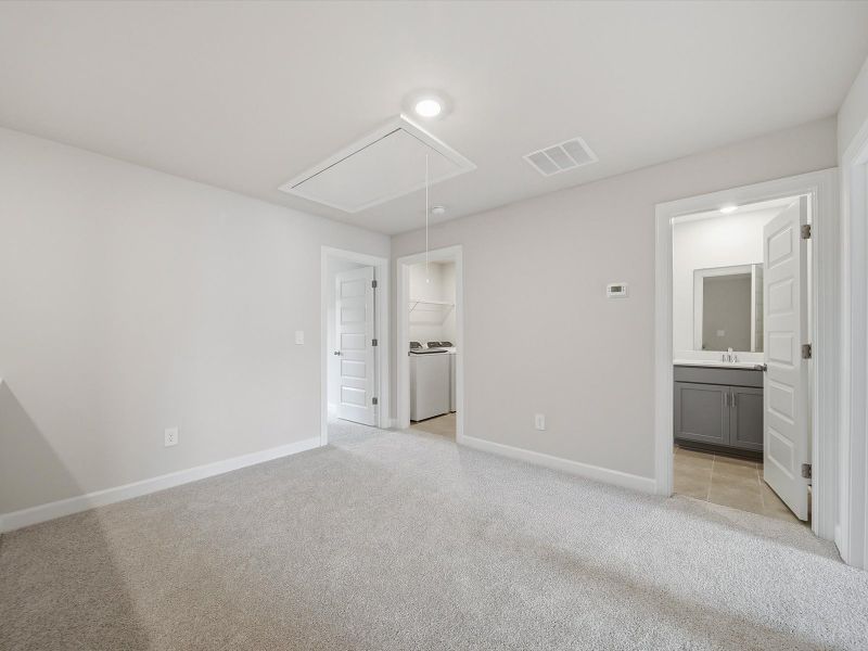 Spacious, unfurnished interior of a new home in Northbrook Village Townes, Taylors (Image 12).