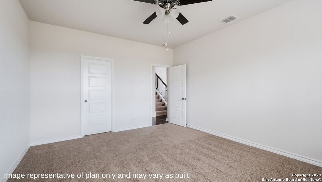 Spacious, unfurnished interior of a new home in Riverstone at Westpointe, San Antonio (Image 9).
