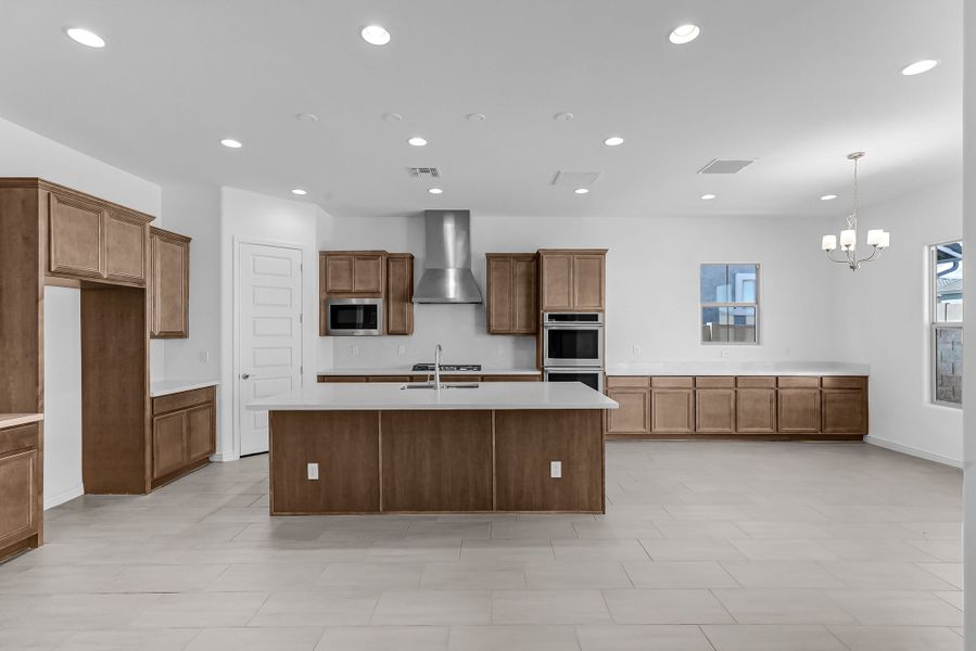 Furnished interior view inside a new home in Aloravita South, Peoria (Image 10).