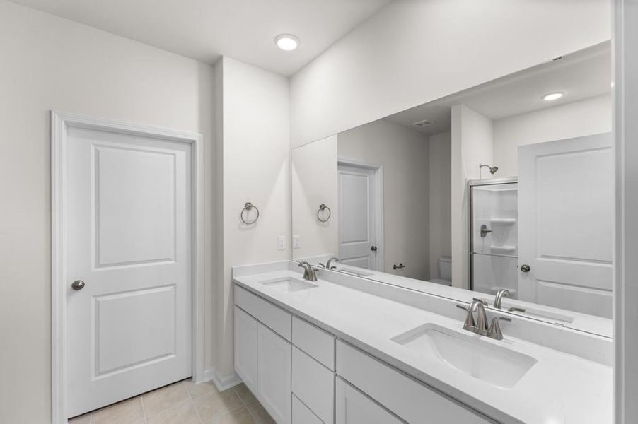 Representative furnished interior of a home built from the Karamea by Veranda Homes in Hitchcock Preserve 43', Aiken (Image 12).